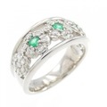 PT フラワー エメラルド リング 0.15CT