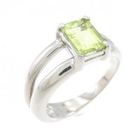 PT ペリドット リング 1.11CT