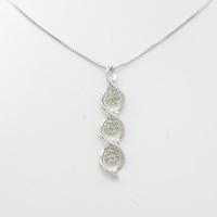 K18WG ダイヤモンドネックレス30％引き