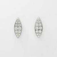 PT ダイヤモンドピアス