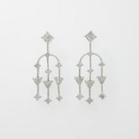 K18WG／750WG ダイヤモンドピアス40％引き