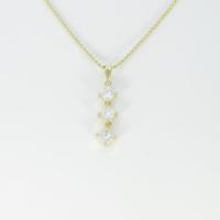 K18YG スリーストーン ダイヤモンドネックレス