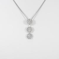 K18WG フラワー ダイヤモンドネックレス
