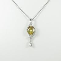 PT スフェーンネックレス