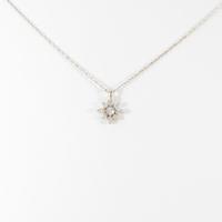 4゜C フラワー ダイヤモンドネックレス