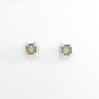 K18WG／K14WG ダイヤモンドピアス