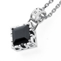 DUB collection(ダブコレクション)　Side emblem stone square Necklace/ブラックCZ　ペンダント【チェーン付】DUBｊ-206-1
