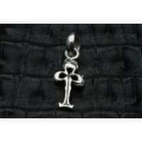 Fuck Around Lewisite(ファックアラウンドルイサイト)　インディビジュアルクローバーペンダント　FA-P-0050