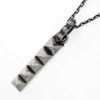 GLAMOUR PUNKS（グラマーパンクス）　RIVET / リベット ペンダント　0803-0114