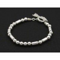 SYMPATHY OF SOUL（シンパシーオブソウル）　Arrow T-Bar Silver Beads Bracelet（アローTバーシルバービーズブレスレット）