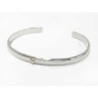 Suman Dhakhwa（スーマンダックワ）　Hammered Cuff w/MOKUME（ハンマードカフ w/モクメ）