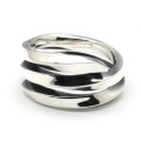 basis(ベイシス) triple spiral ring トリプルスパイラルリング bar017