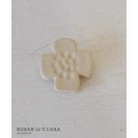 【yoriko】ブローチ　オハナ☆シロ