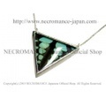 【ネクロマンス NECROMANCE】リアルバタフライウィングトライアングルネックレス Real Butterfly Wing Triangle Necklace ＜オナガコモンタイマイ＞ 蝶々 羽