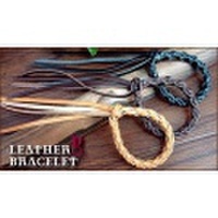 ほどよいヴィンテージ感シニア世代にもお勧めの商品！ 　編みレザータッセルブレスレット