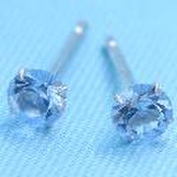 ジェムケリーホワイトゴールドピアスジルコニア(直径2.5mm)