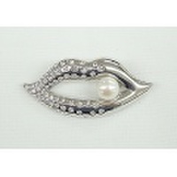 淡水パール リップ ブローチ