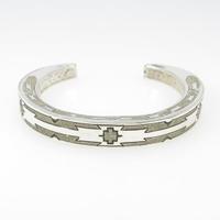 【新品】ヴェルナタヘ Verna Tahe バングル