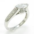 プラチナダイヤモンドリング 0．572ct・F・VVS2・マーキスカット