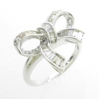 K18WG リボン ダイヤモンドリング