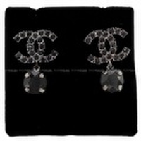 2018年 春夏 新作 CHANEL シャネル ココマーク ブラックラインストーン ピアス シルバー A58345 新品