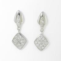 PT／K18WG ダイヤモンドピアス