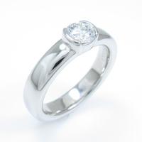 ティファニー ドッツ リング 0．40ct・F・VS1